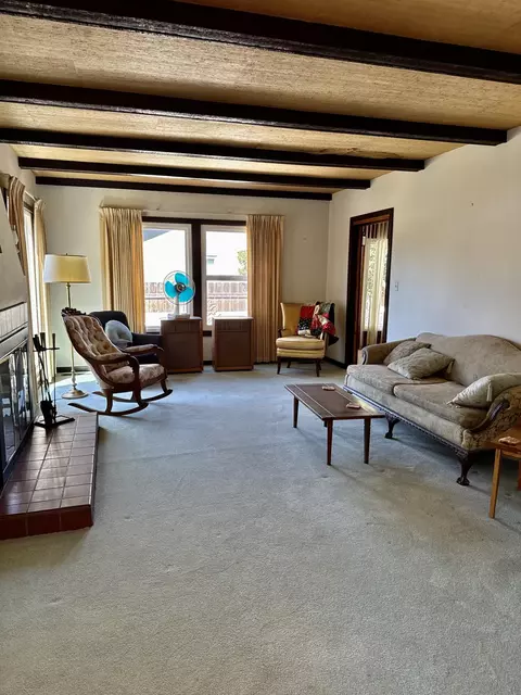 Living - 237 Portola Ave, Exeter, CA 93221 photo 3 of 9
