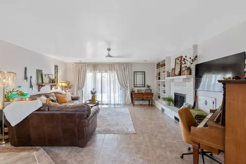 Living - 520 Crane Ave, Exeter, CA 93221 photo 2 of 4