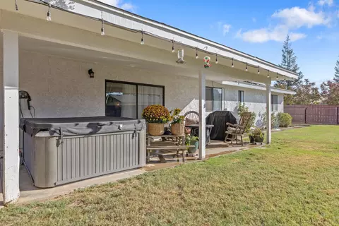 Exterior - 520 Crane Ave, Exeter, CA 93221 photo 6 of 9