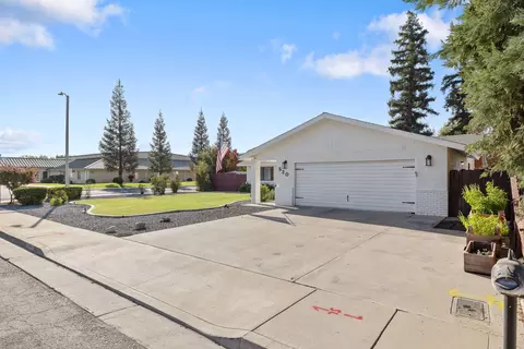 Exterior - 520 Crane Ave, Exeter, CA 93221 photo 2 of 9