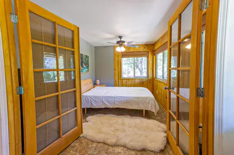 Bedroom - 427 Sutherland Dr, Springville, CA 93265 photo 2 of 4