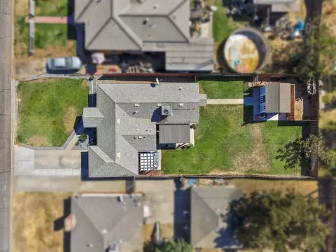 View/Area - 403 Elm St, Hanford, CA 93230 photo 9 of 9