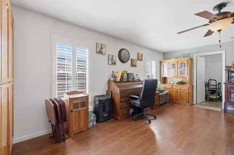 Entry Way - 403 Elm St, Hanford, CA 93230 photo 3 of 6