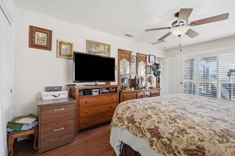 Bedroom - 403 Elm St, Hanford, CA 93230 photo 4 of 5