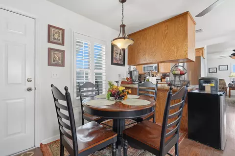 Dining - 403 Elm St, Hanford, CA 93230 photo 2 of 3