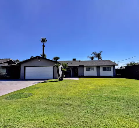 1541 E Olive Ave, Porterville, CA 93257