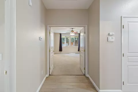 Entry Way - 1663 Port Ct, Tulare, CA 93274 photo 5 of 7