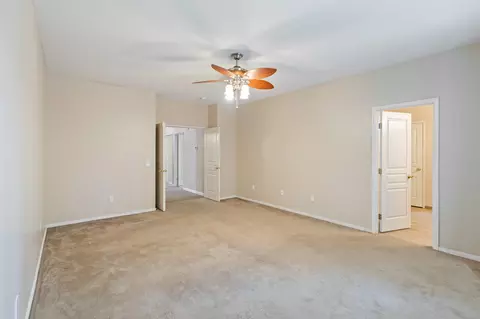 Bedroom - 1663 Port Ct, Tulare, CA 93274 photo 1 of 10