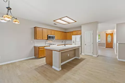 Other - 1663 Port Ct, Tulare, CA 93274 photo 1 of 11