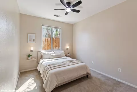 Bedroom - 1663 Port Ct, Tulare, CA 93274 photo 5 of 10