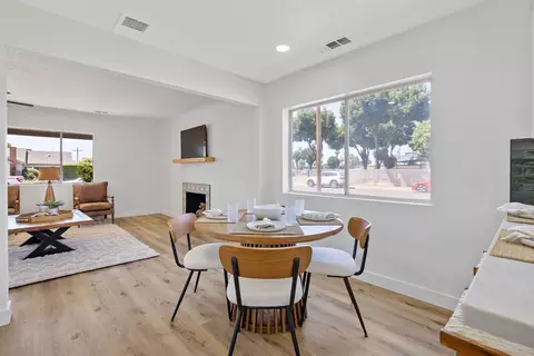 Dining - 301 Lenox Ave, Exeter, CA 93221 photo 4 of 4