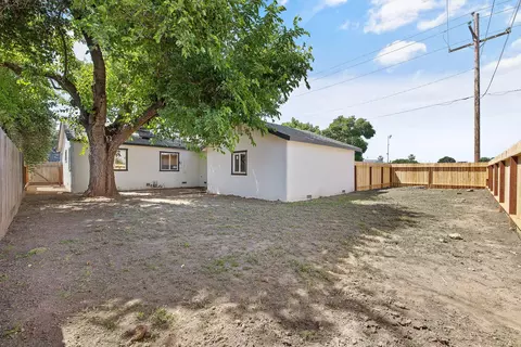 Exterior - 301 Lenox Ave, Exeter, CA 93221 photo 11 of 12