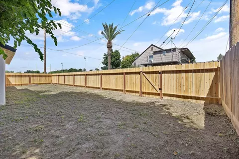 Exterior - 301 Lenox Ave, Exeter, CA 93221 photo 12 of 12
