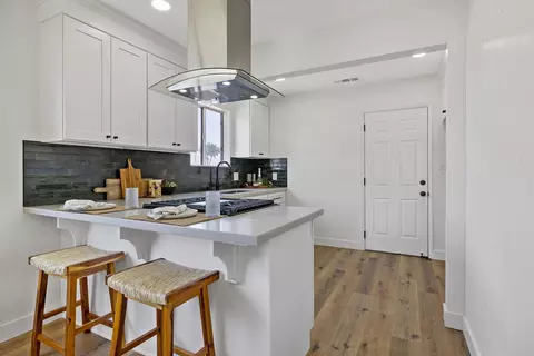 Kitchen - 301 Lenox Ave, Exeter, CA 93221 photo 1 of 3