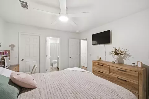 Bedroom - 1458 Mary Ct, Exeter, CA 93221 photo 5 of 8