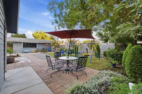 Exterior - 1458 Mary Ct, Exeter, CA 93221 photo 8 of 12