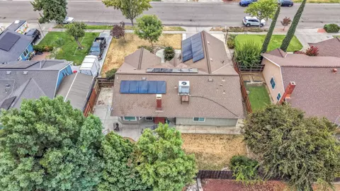 View/Area - 1350 Pine Dr, Lemoore, CA 93245 photo 5 of 5