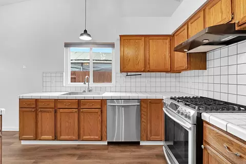 Kitchen - 1350 Pine Dr, Lemoore, CA 93245 photo 5 of 5