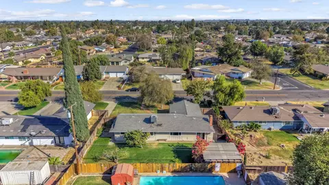 View/Area - 175 E Birch Ave, Hanford, CA 93230 photo 8 of 8