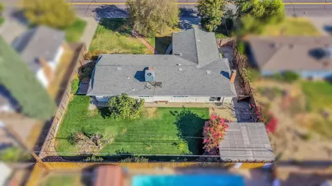 View/Area - 175 E Birch Ave, Hanford, CA 93230 photo 7 of 8