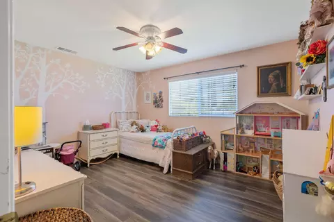 Bedroom - 103 Ruth St, Exeter, CA 93221 photo 2 of 3