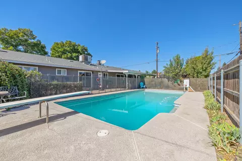 Exterior - 103 Ruth St, Exeter, CA 93221 photo 4 of 15