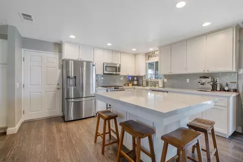 Kitchen - 103 Ruth St, Exeter, CA 93221 photo 3 of 5