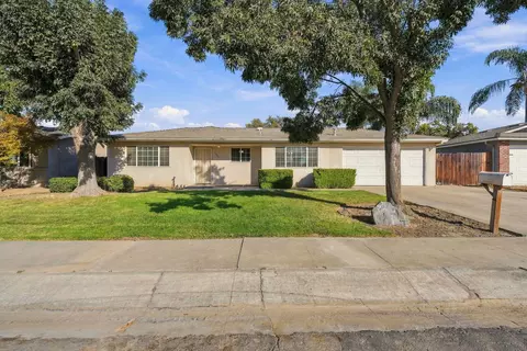 2922 S Verde Vista St, Visalia, CA 93277