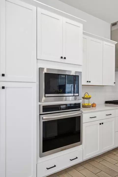 Kitchen - 324 E Newton Ave, Visalia, CA 93291 photo 6 of 9