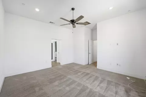 Other - 324 E Newton Ave, Visalia, CA 93291 photo 5 of 6