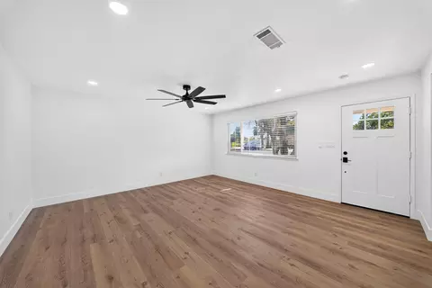 Living - 334 Encore Dr, Hanford, CA 93230 photo 1 of 4