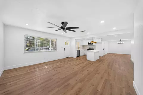 Living - 334 Encore Dr, Hanford, CA 93230 photo 3 of 4