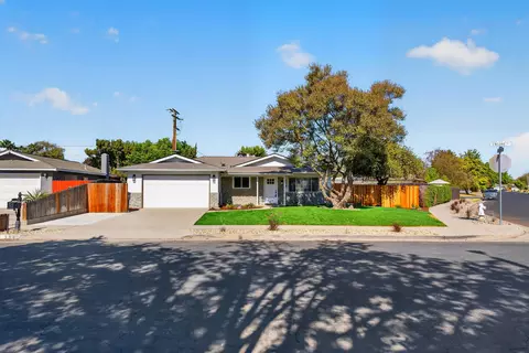 Exterior - 334 Encore Dr, Hanford, CA 93230 photo 10 of 10