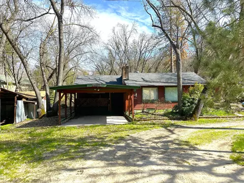 356 Cedar Brk Trl, California Hot Springs, CA 93207