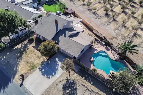 View/Area - 15843 Avenue 320, Ivanhoe, CA 93235 photo 4 of 7