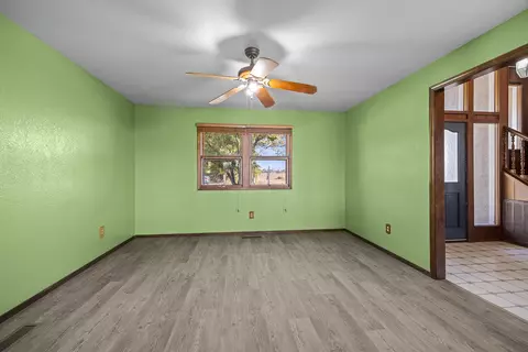 Living - 15843 Avenue 320, Ivanhoe, CA 93235 photo 6 of 7