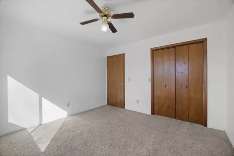 Bedroom - 15843 Avenue 320, Ivanhoe, CA 93235 photo 2 of 5