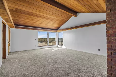 Living - 15843 Avenue 320, Ivanhoe, CA 93235 photo 7 of 7