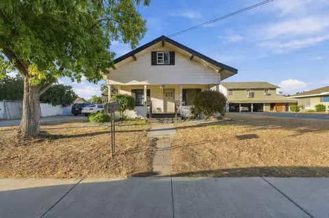 578 W Belleview Ave, Porterville, CA 93257