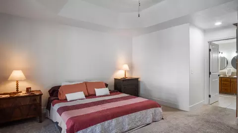 Bedroom - 500 Lone Oak Ct, Exeter, CA 93221 photo 2 of 4