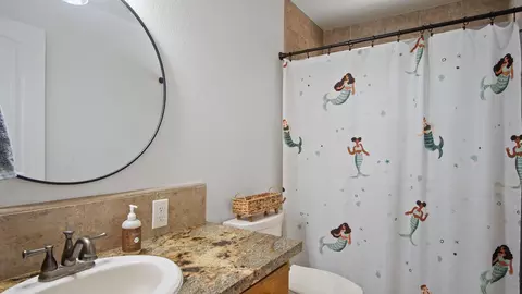 Bath - 500 Lone Oak Ct, Exeter, CA 93221 photo 5 of 5
