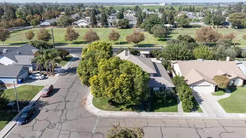 View/Area - 500 Lone Oak Ct, Exeter, CA 93221 photo 1 of 2