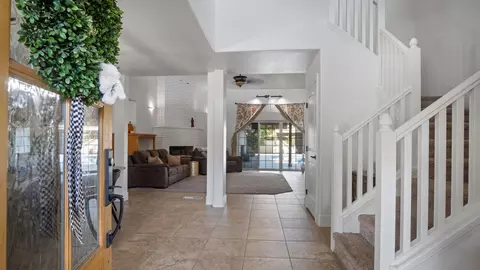 Entry Way - 500 Lone Oak Ct, Exeter, CA 93221 photo 1 of 4