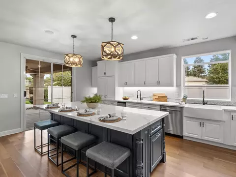 Kitchen - 2433 Trenton Ave, Clovis, CA 93619 photo 1 of 6