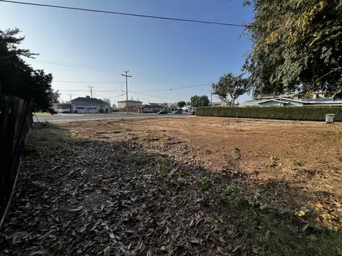 333 E Palm St, Exeter, CA 93221 photo 6
