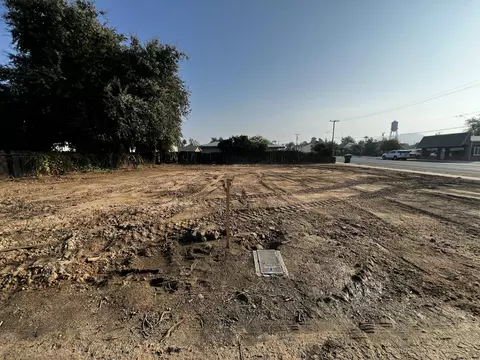 333 E Palm St, Exeter, CA 93221 photo 3