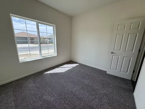 Bedroom - 30634 Delancy Rd, Visalia, CA 93291 photo 1 of 6