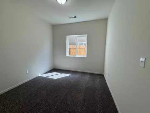 Bedroom - 30634 Delancy Rd, Visalia, CA 93291 photo 4 of 6