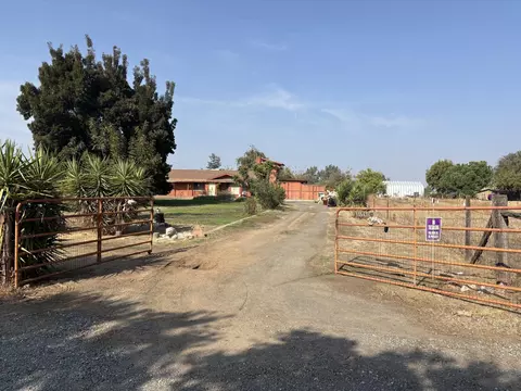 11543 Apt C Road 248, Porterville, CA 93257