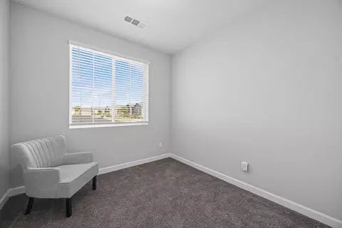 Bedroom - 4011 W Nellis Ave, Visalia, CA 93277 photo 3 of 7